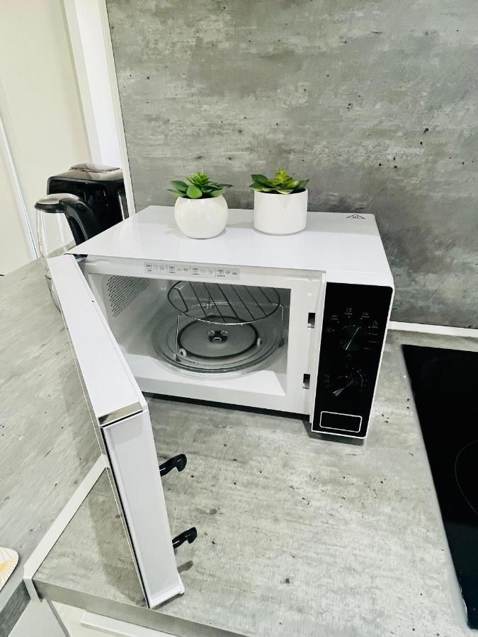 Superbe Duplex Design Neuf 2 Chambres, Climatise Confort, Facile D,acces Stationnement Gratuit * Marseille
