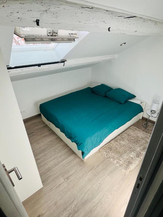 Apartment Superbe Duplex Design Neuf 2 Chambres, Climatise Confort, Facile D,acces Stationnement Gratuit